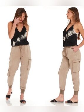 Young Fabulous & Broke YFB Jupiter Cargo Jogger Pants Khaki Sand Tan Baggy